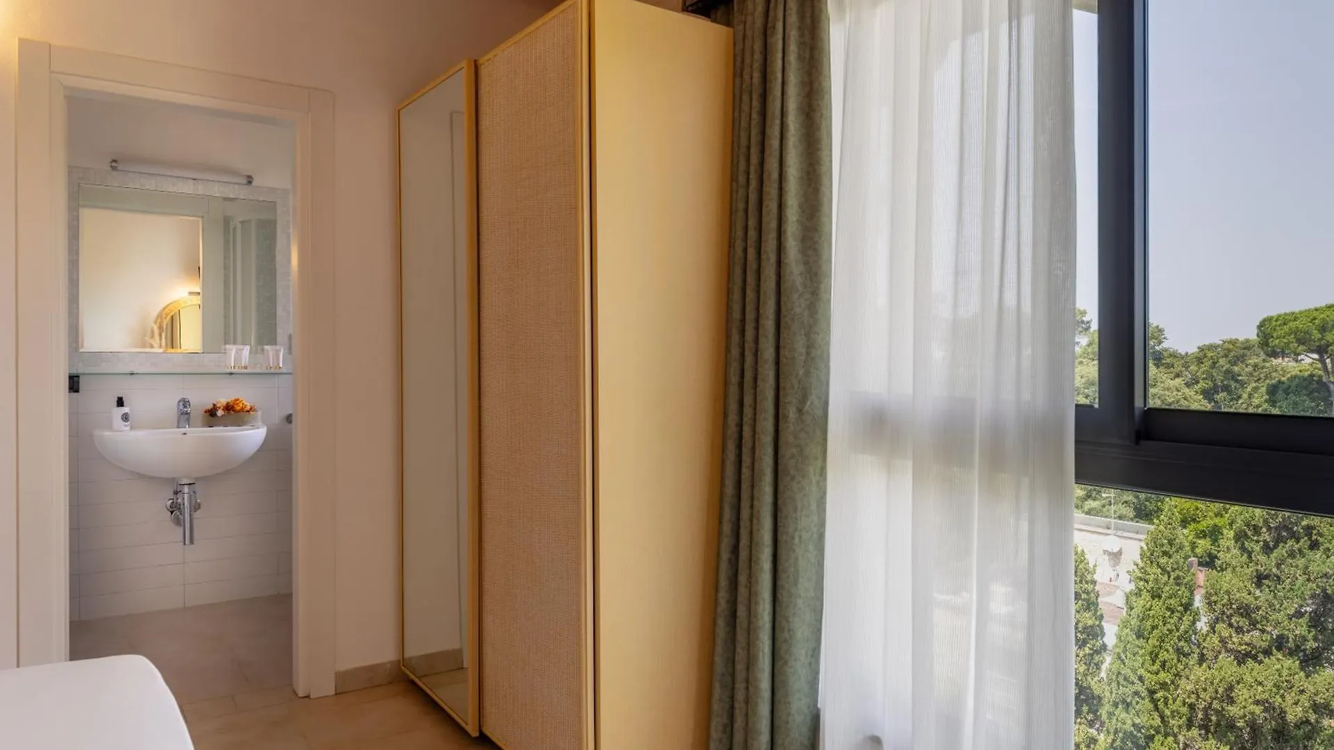 פורטה דיי מארמי Hotel Acapulco  פורטה דיי מארמי
