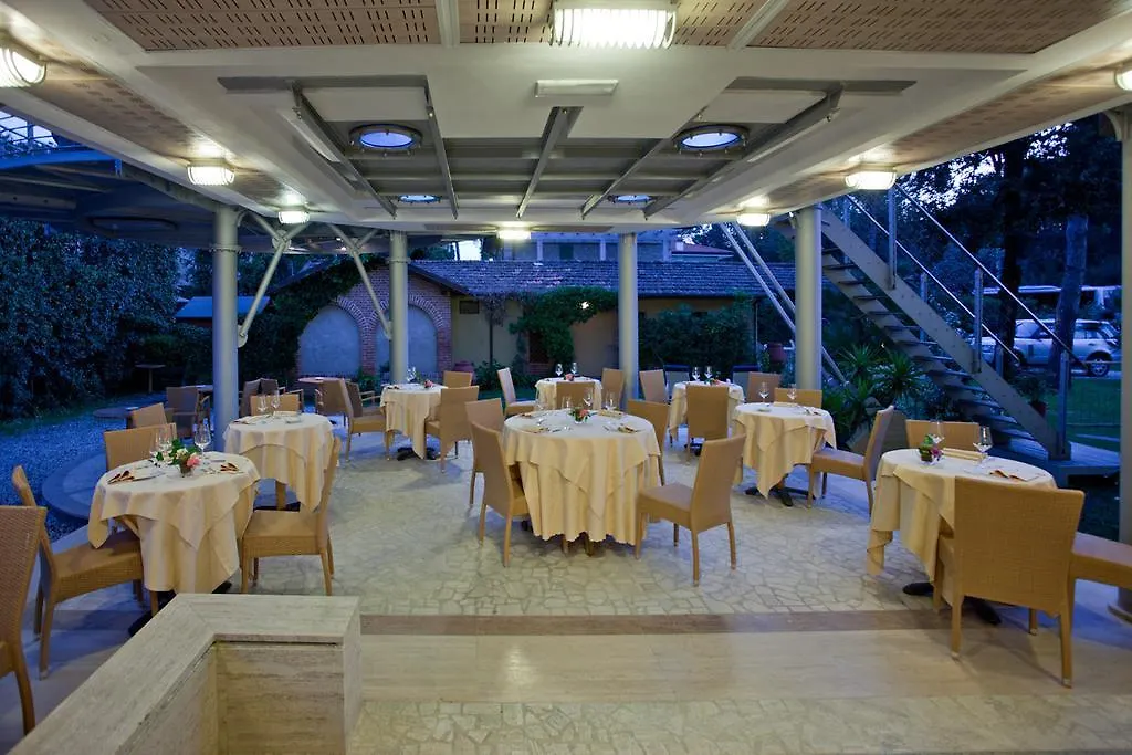 Hotel Acapulco Forte dei Marmi 4*,