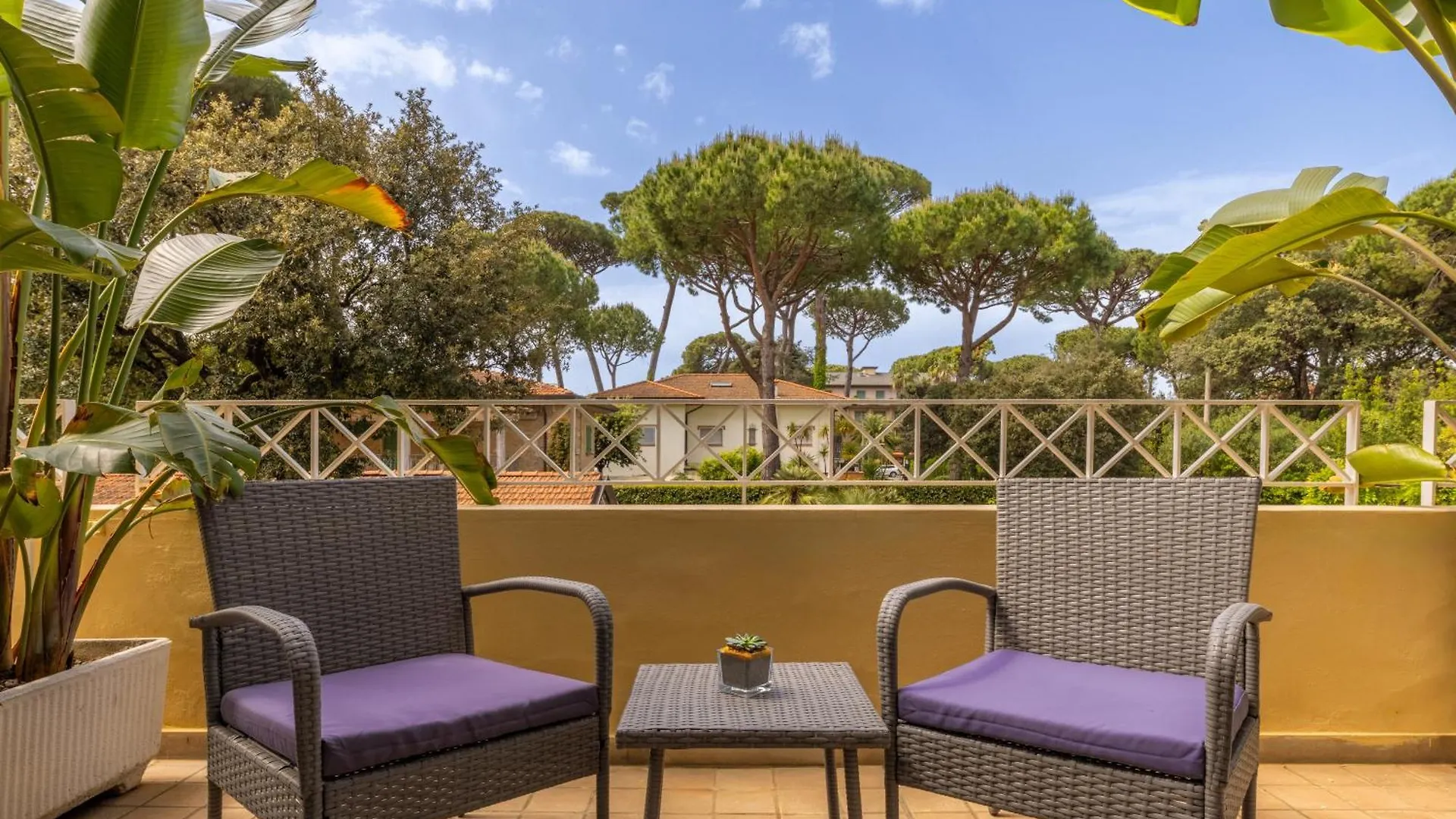 Hotel Acapulco Forte dei Marmi 4*,  Italien